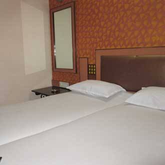 Navrathna Residency Lodging And Boarding, Mumbai 2